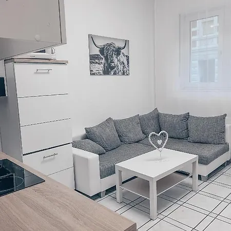 Schone Mit Kostenlose Parkplatz * 门兴格拉德巴赫